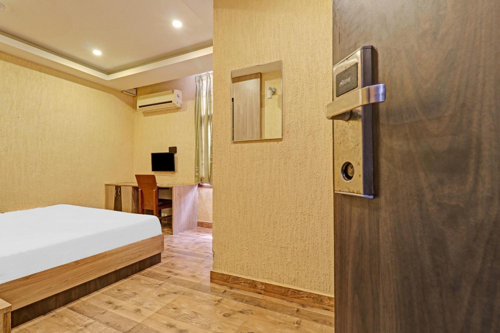 Hotel O Anbu Residency Tiruchirappalli Kültér fotó