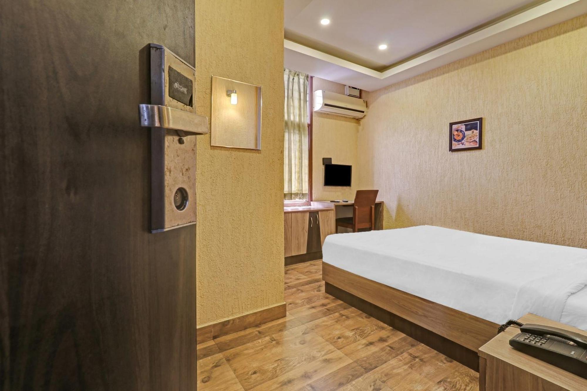 Hotel O Anbu Residency Tiruchirappalli Kültér fotó